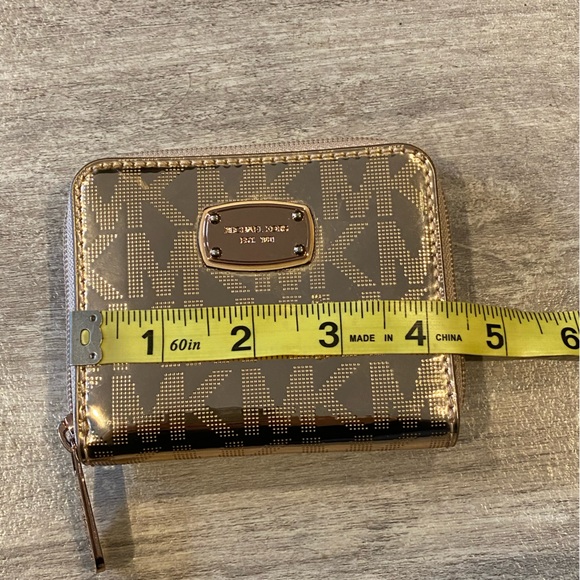Michael Kors gold foil wallet - Picture 5 of 9